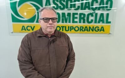 Carlinhos Matta é reeleito presidente da ACV