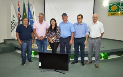 Elas começaram 2019 com sorte: ACV entrega prêmios da campanha de Natal