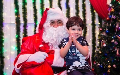 Papai Noel da ACV leva alegria para o comércio de Votuporanga